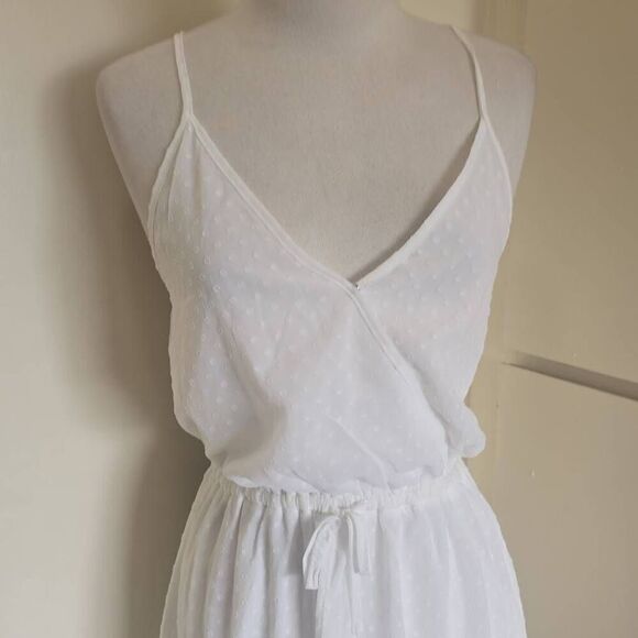 Showpo White La Parisienne Mini Dress, Sundress, Swiss Dot Fabric, NWT, Sz. 6 - Picture 7 of 10